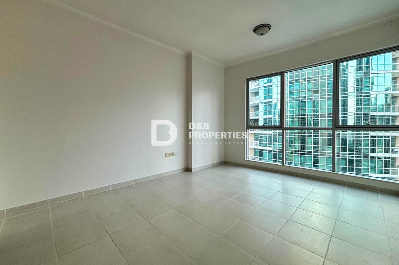 READY TO MOVE | LARGE LAYOUT | UNFURNISHED