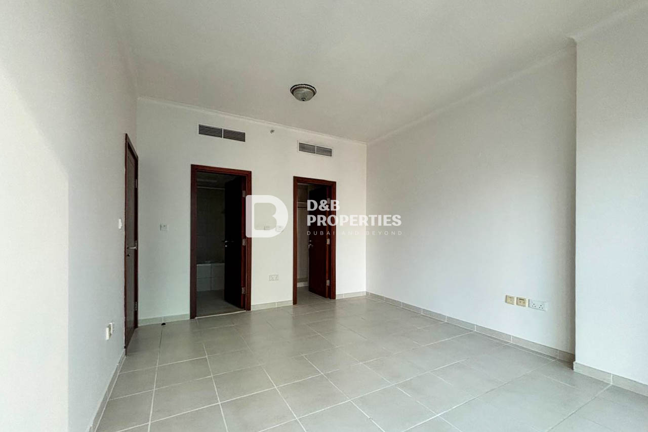 READY TO MOVE | LARGE LAYOUT | UNFURNISHED
