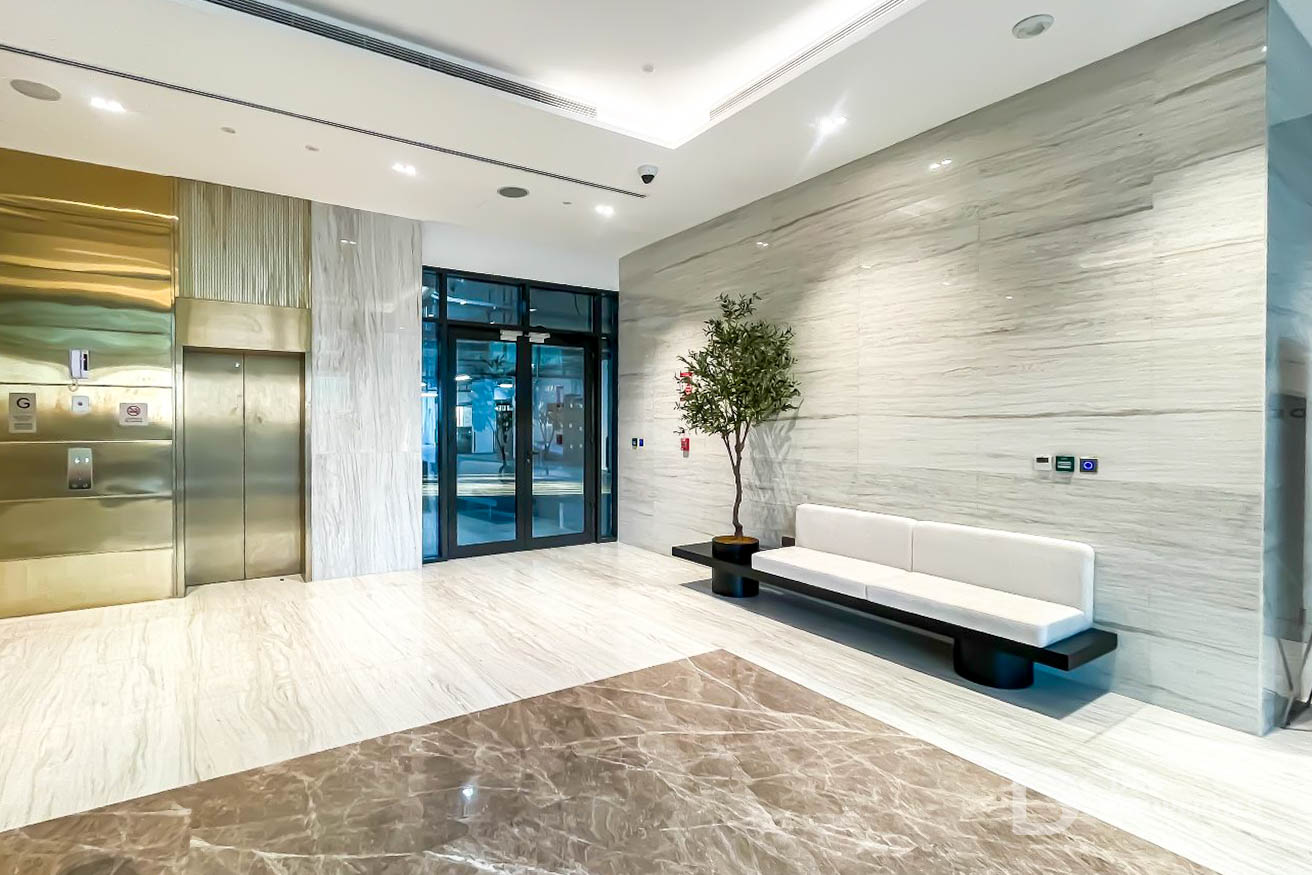 FULLY FURNISHED | LUXURY LIVING | BRAND NEW