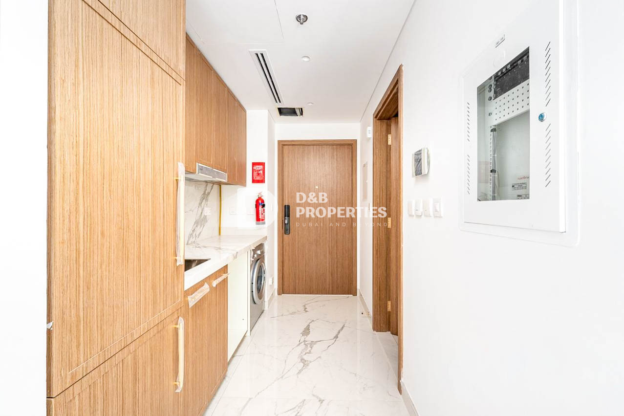 Spacious | Big Layout | Well Maintained