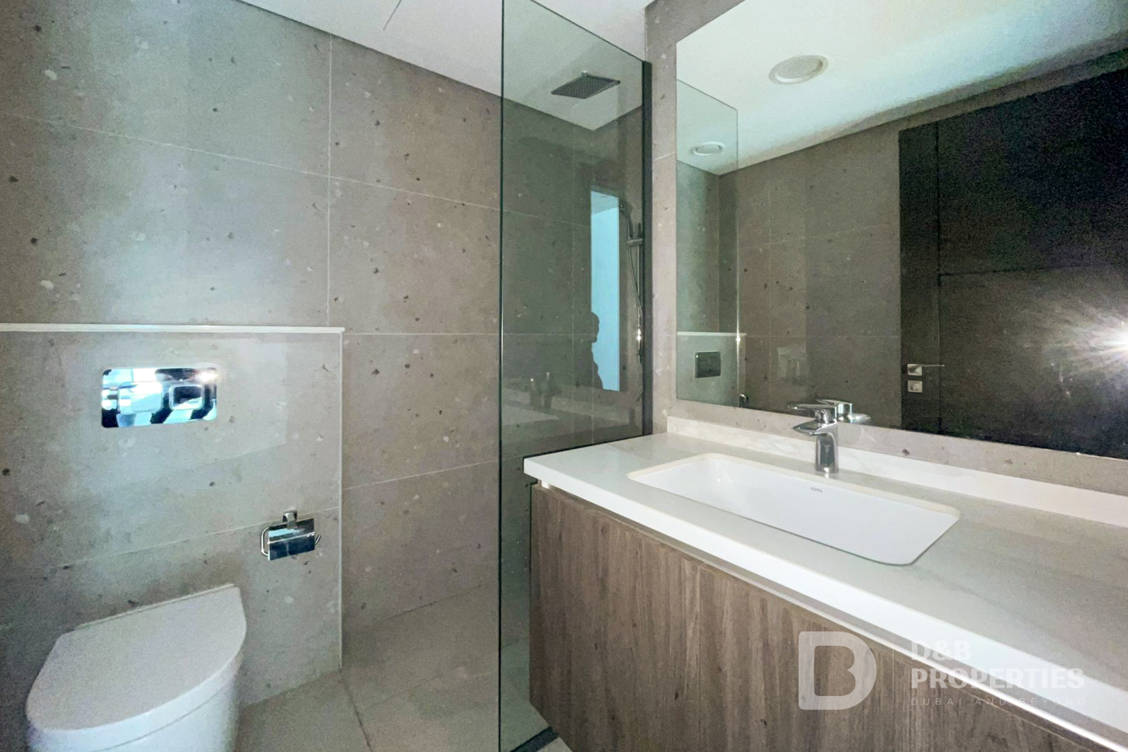Vacant | Fully Furnished | Prime Location