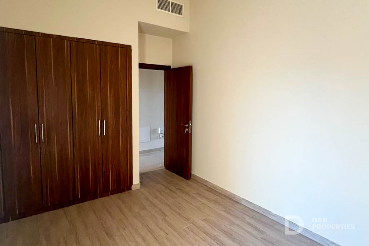 Single Row | Closed Kitchen | Vastu | Corner