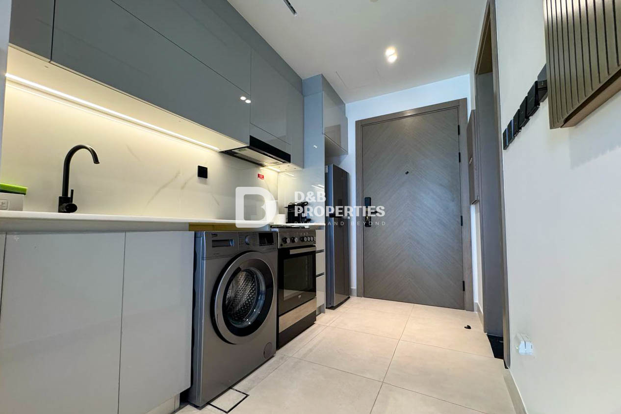 High Floor | Canal View | Spacious Layout