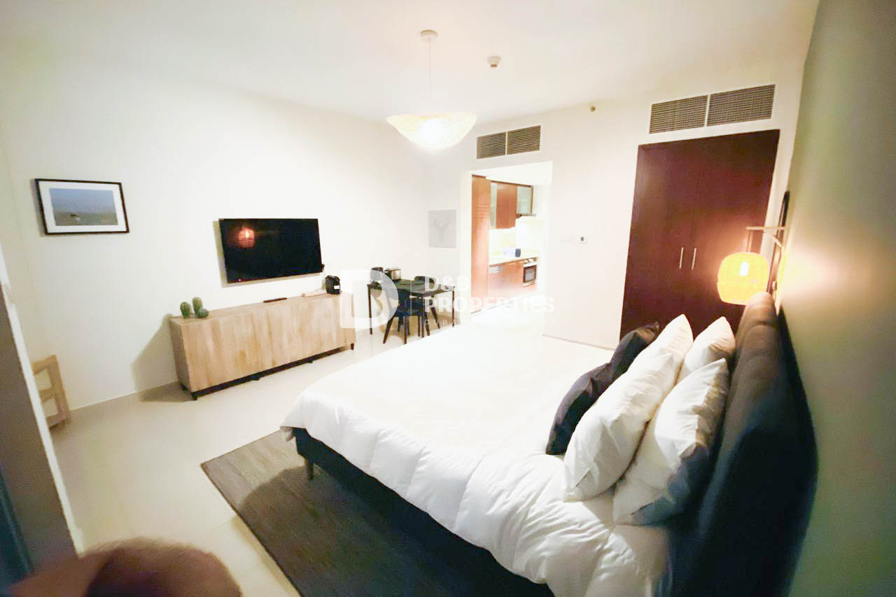 READY TO MOVE | FURNISHED | LOWER FLOOR