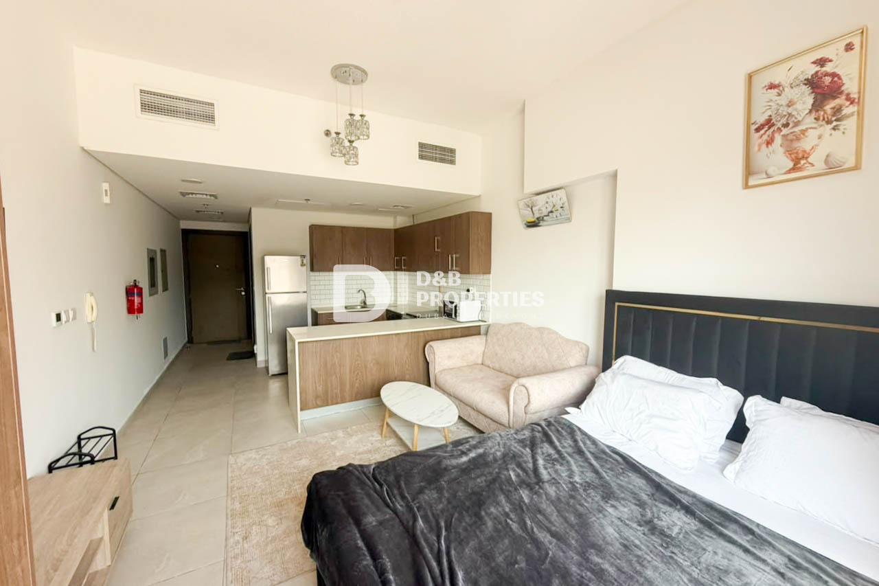 Spacious Layout | Bright | Furnished