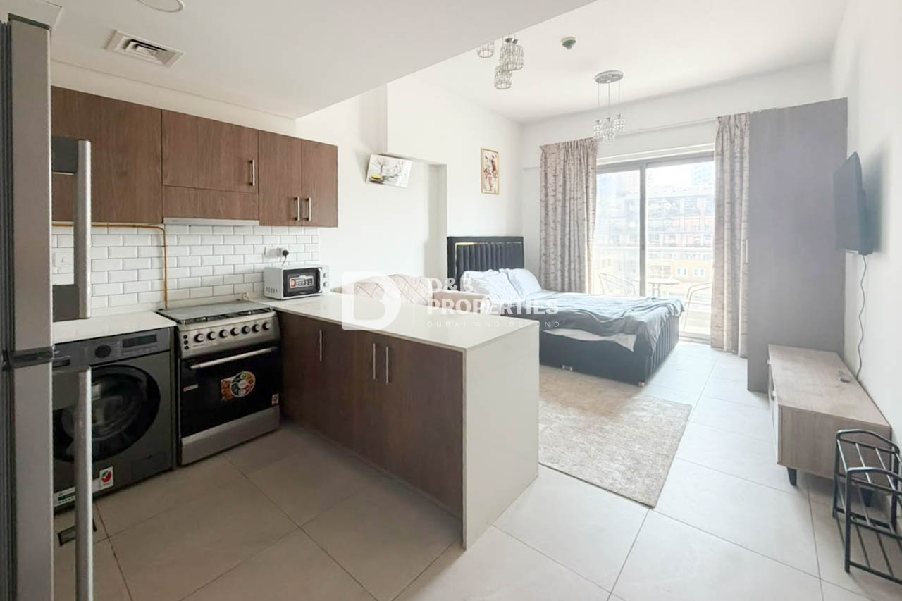 Spacious Layout | Bright | Furnished