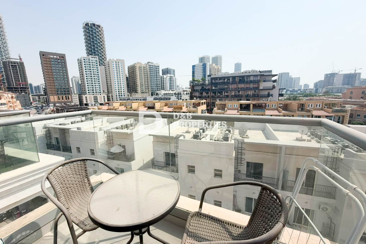 Spacious Layout | Bright | Furnished