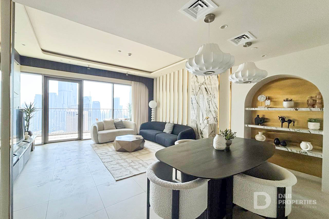 BURJ KHALIFA VIEW | NEGOTIABLE | MAID ROOM