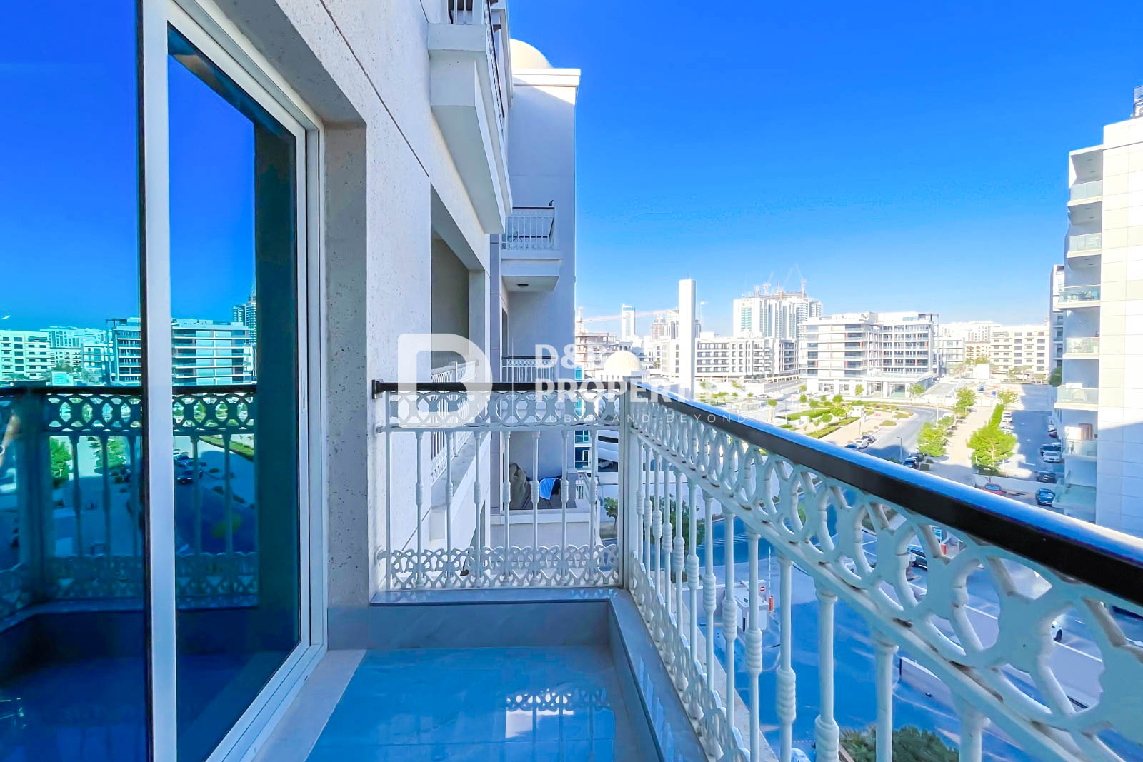 Spacious | Fully Furnished | Pool & open view