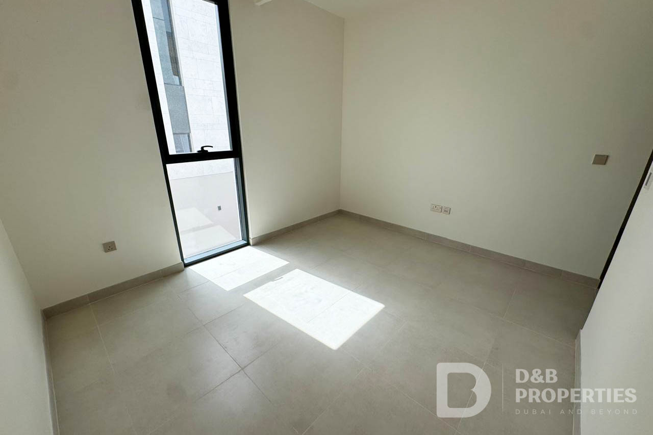 Single Row | Unfurnished | Available Now