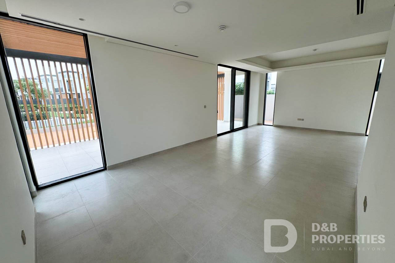 Single Row | Unfurnished | Available Now