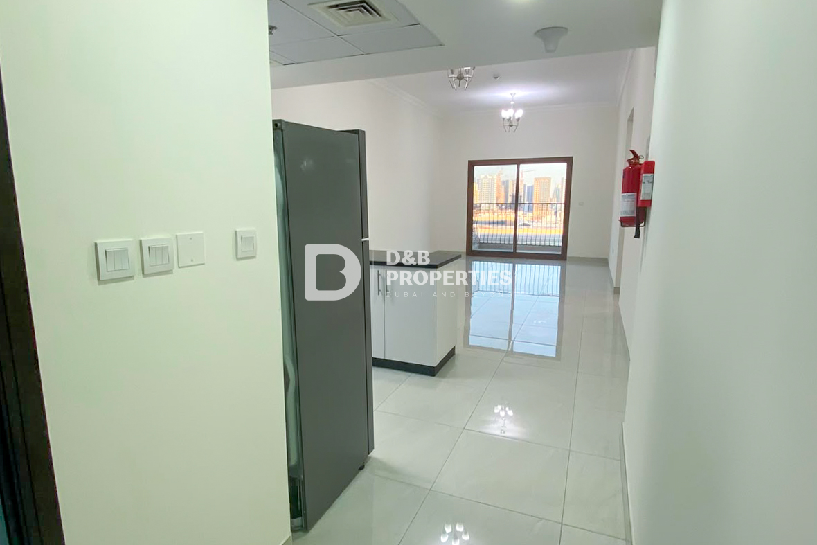 Vacant 1BR | Semi Furnished | G24 Tower