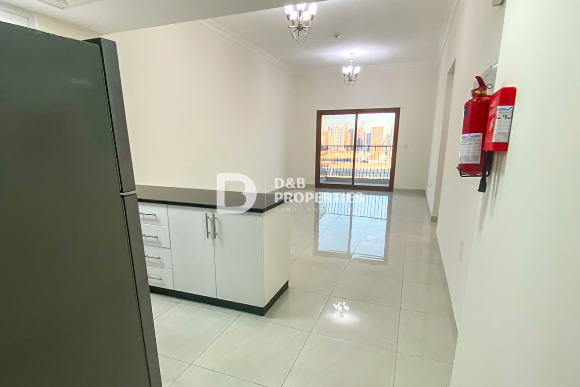 Vacant 1BR | Semi Furnished | G24 Tower