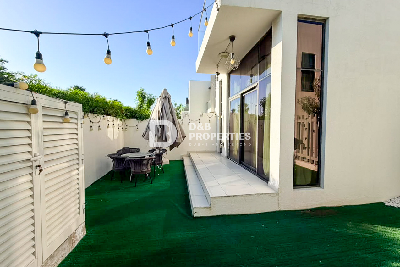 Fully Furnished | 3BR plus Maid Townhouse | Vacant