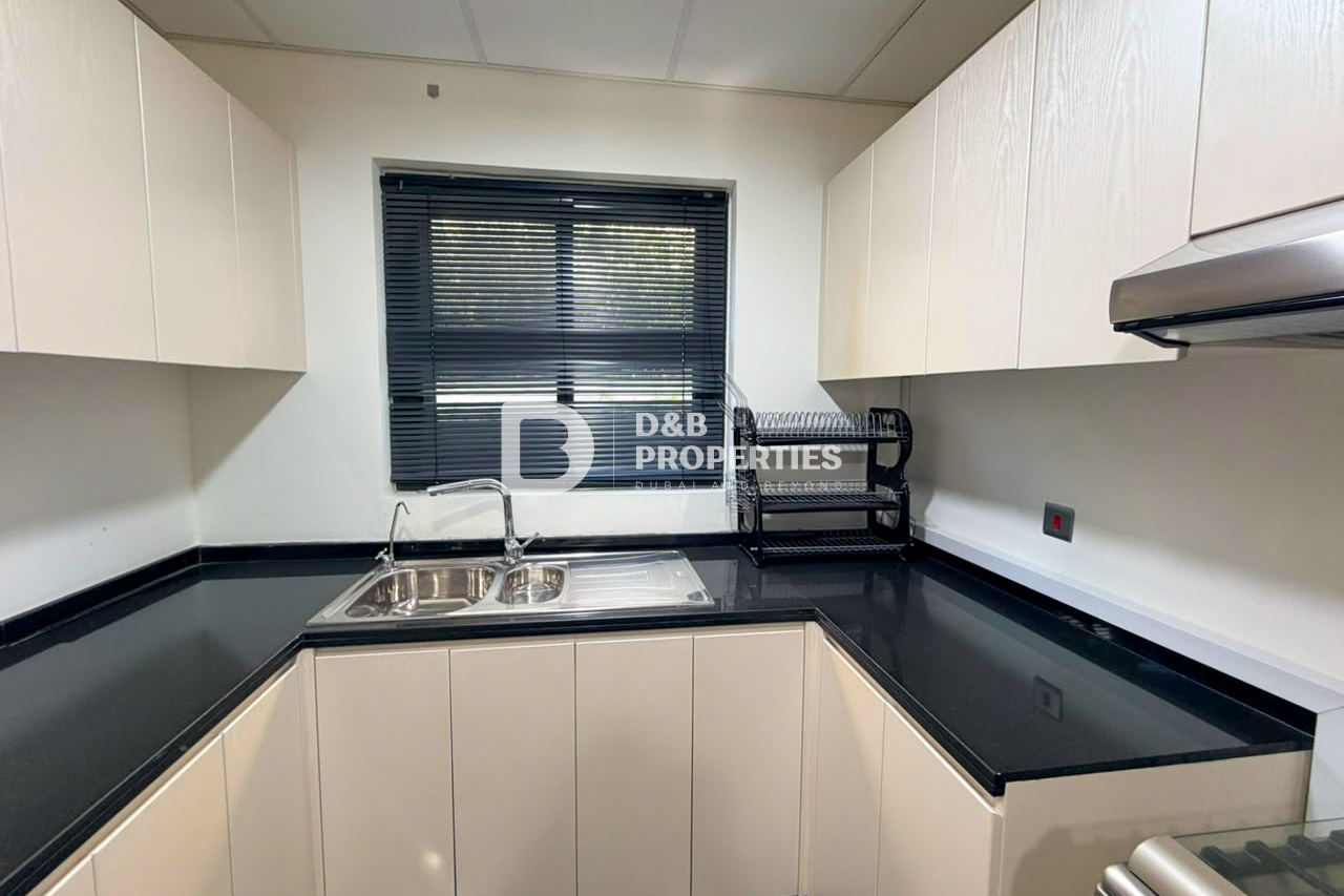 Fully Furnished 3BR Townhouse | Vacant Now