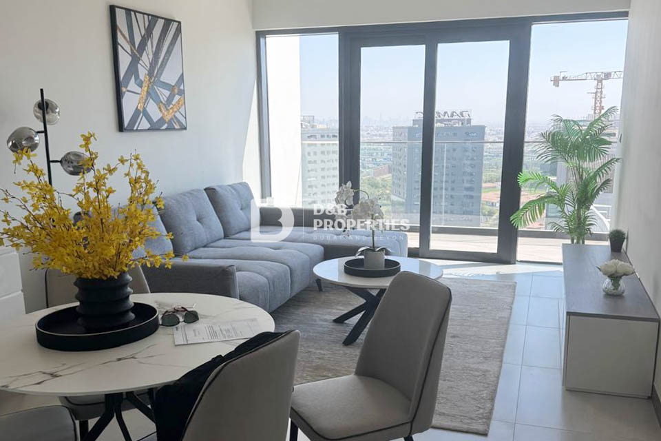 HIGH FLOOR | READY TO MOVE | SPACIOUS