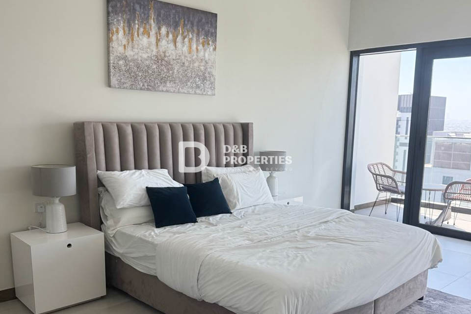 HIGH FLOOR | READY TO MOVE | SPACIOUS