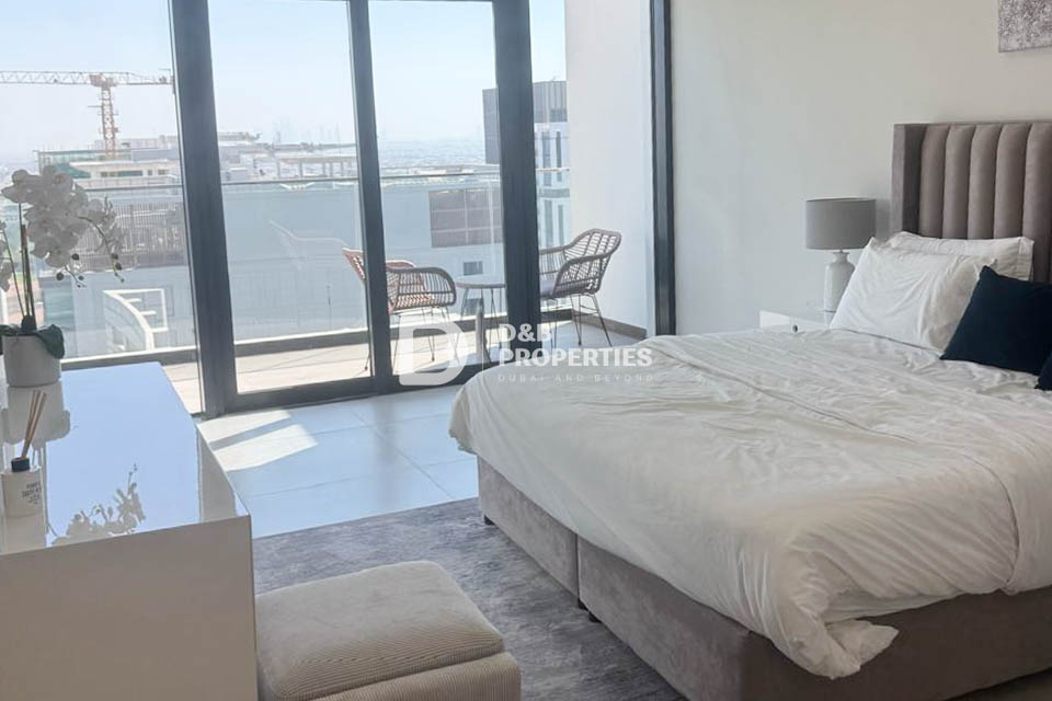 HIGH FLOOR | READY TO MOVE | SPACIOUS