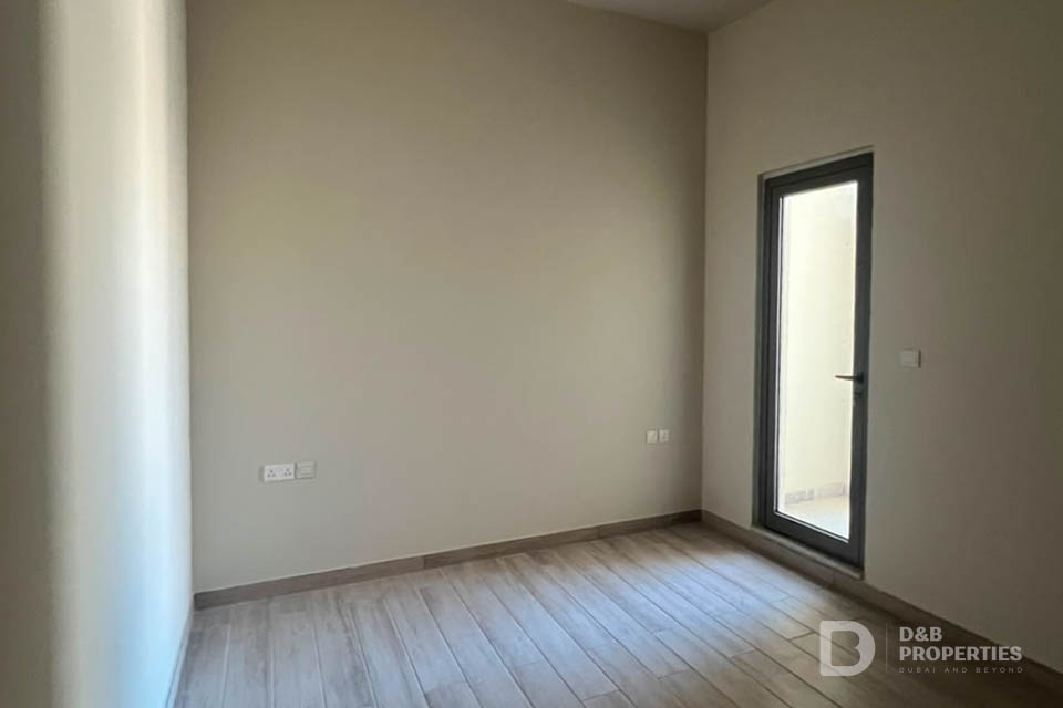 Single Row | Corner Unit | Open Kitchen | Vastu