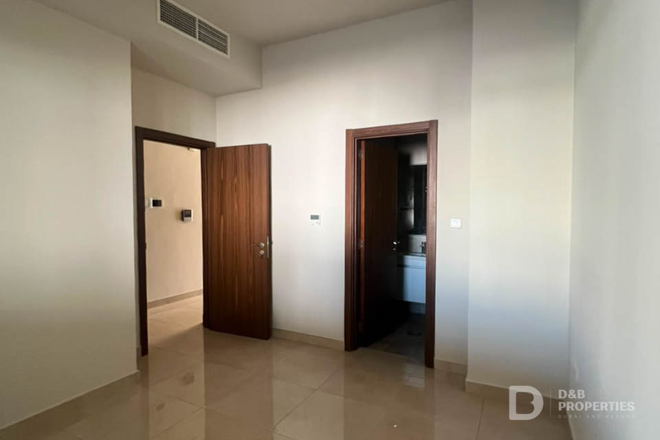 Single Row | Corner Unit | Open Kitchen | Vastu