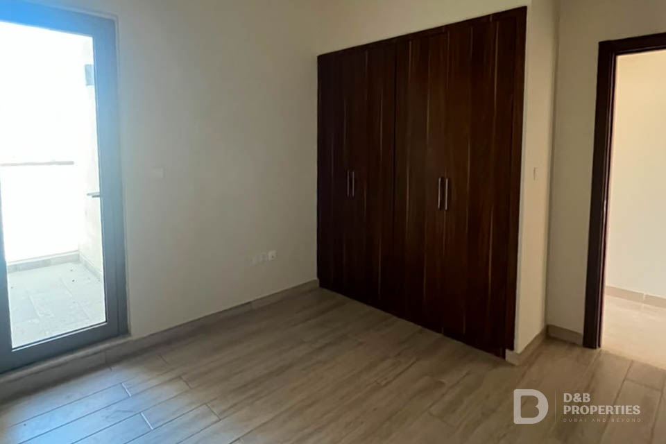 Single Row | Corner Unit | Open Kitchen | Vastu