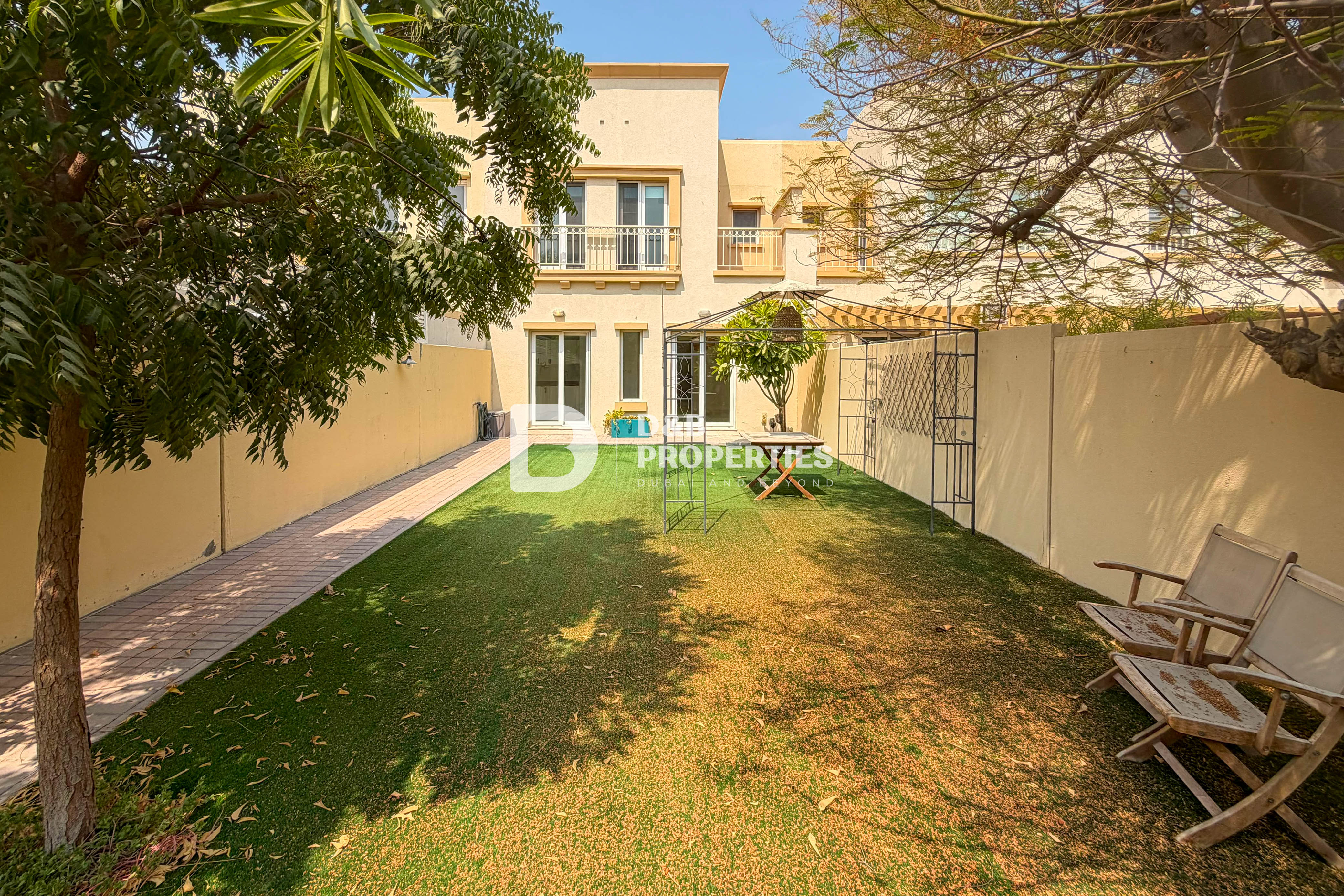 Lake Nearby | Large Plot | Landscaped Garden