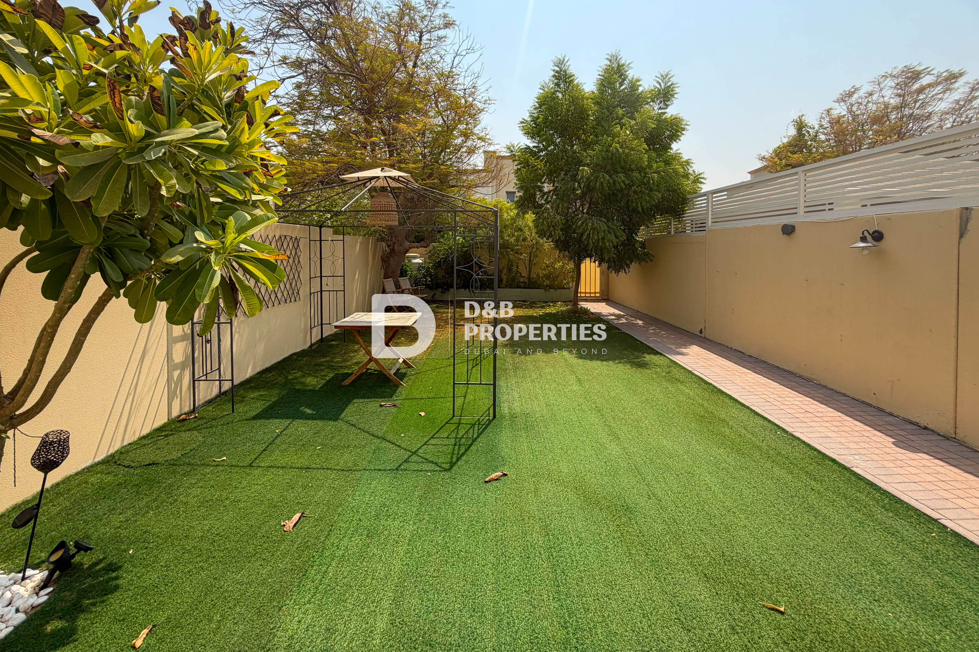 Lake Nearby | Large Plot | Landscaped Garden