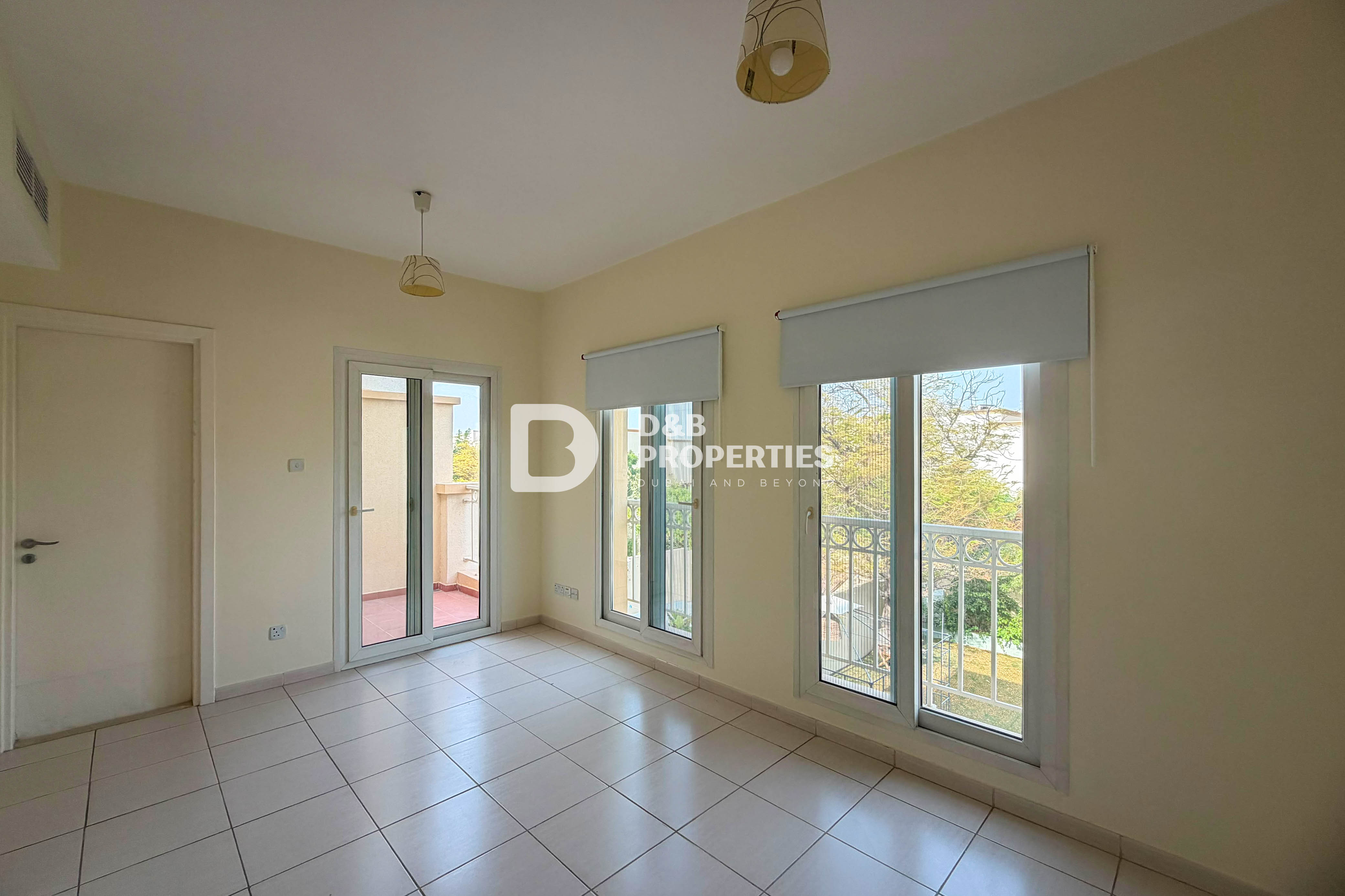 Lake Nearby | Large Plot | Landscaped Garden