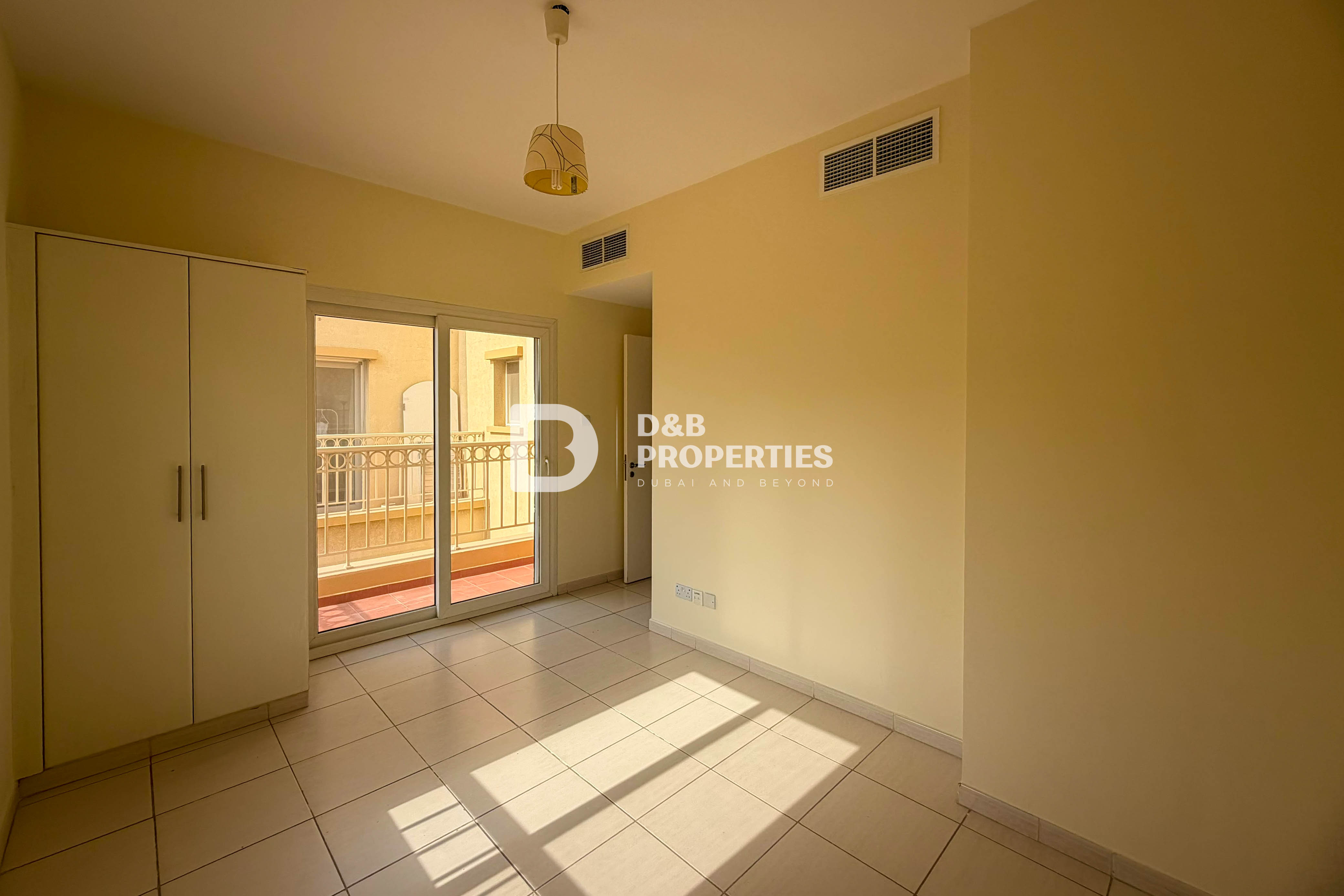 Lake Nearby | Large Plot | Landscaped Garden