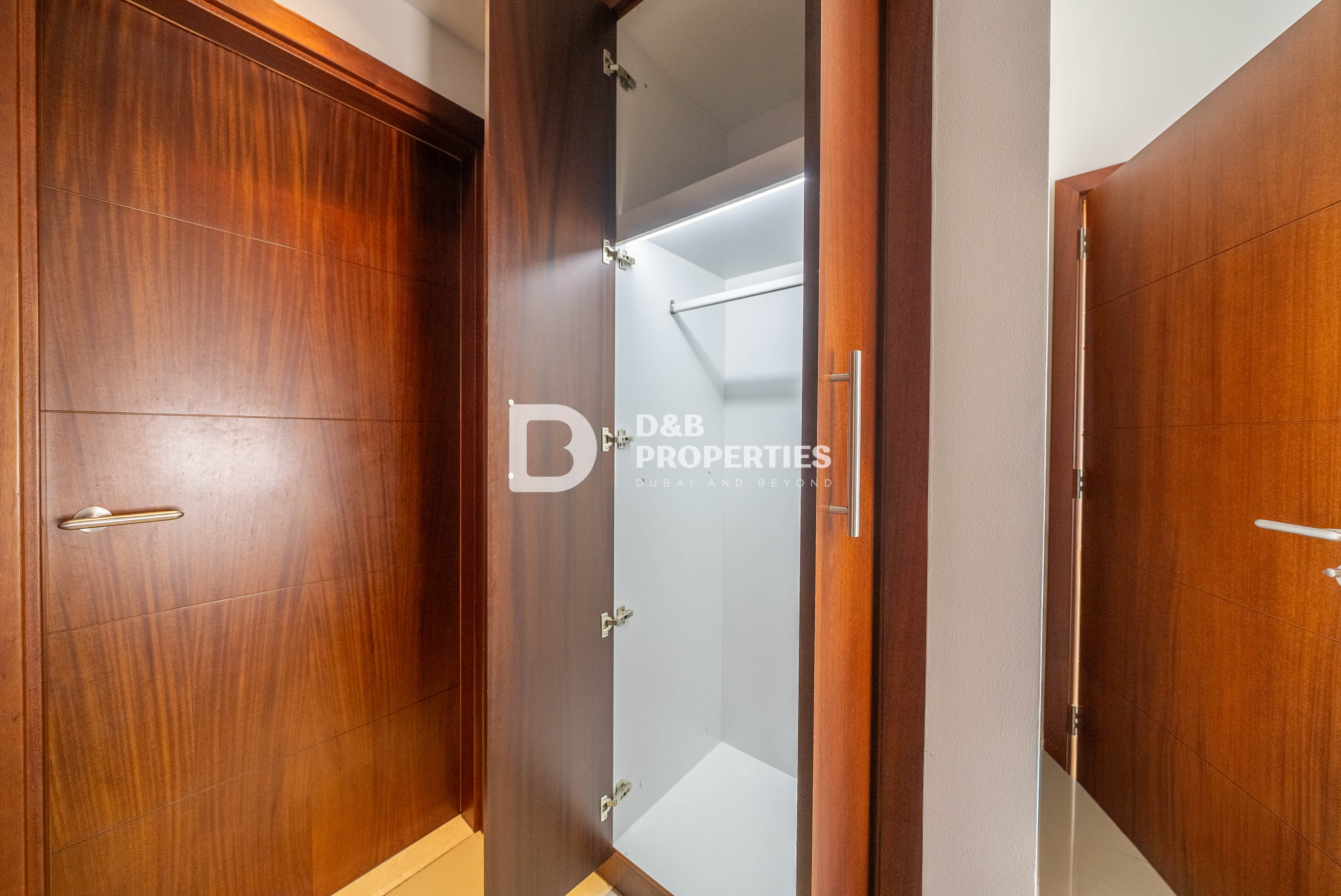 Vacant Now | High Floor | Furnished | Chiller Free