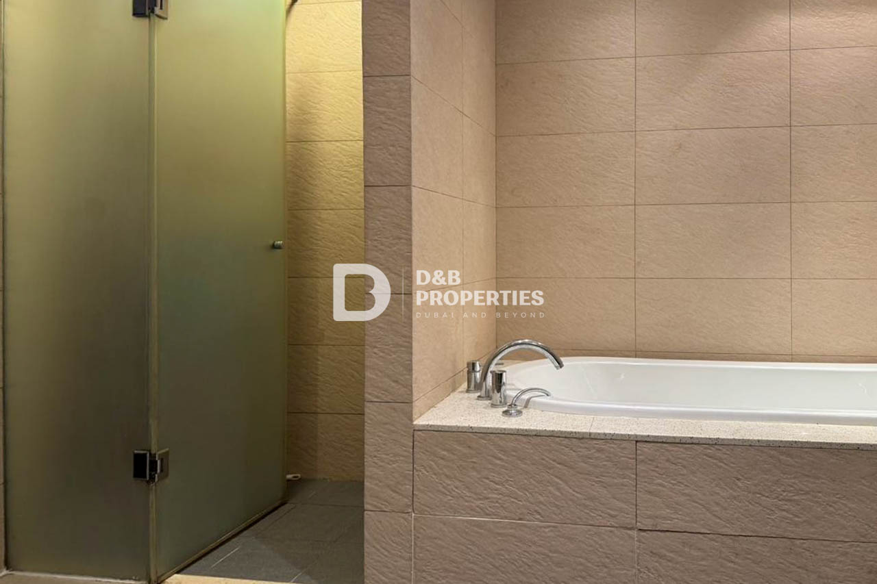 Vacant Now | Large 2BR + Maid | Sea & Marina View