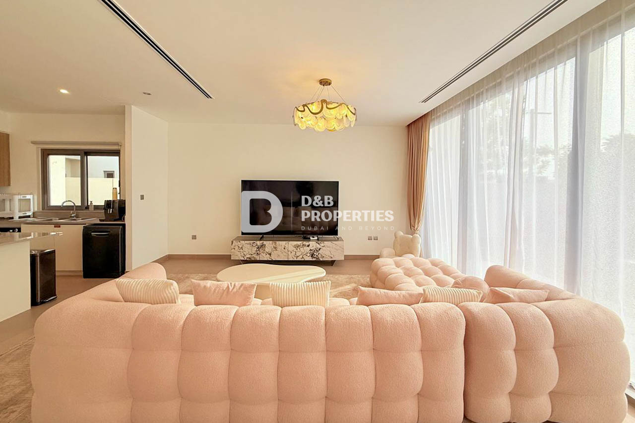 Spacious Villa | 4BR + Maid | Single Row | Vacant