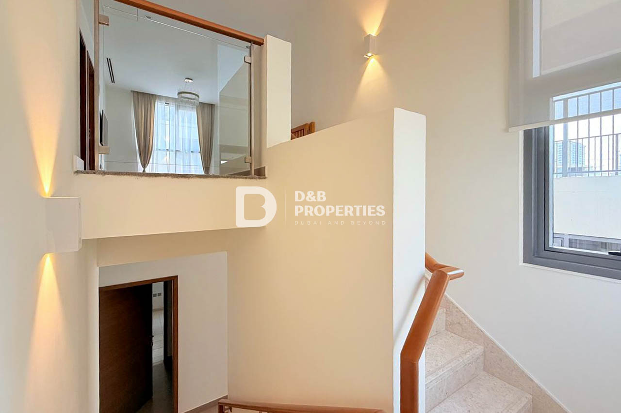 Spacious Villa | 4BR + Maid | Single Row | Vacant