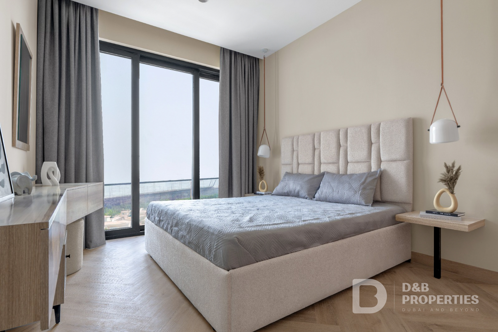 Spacious | Community View | Modern | Guest Room