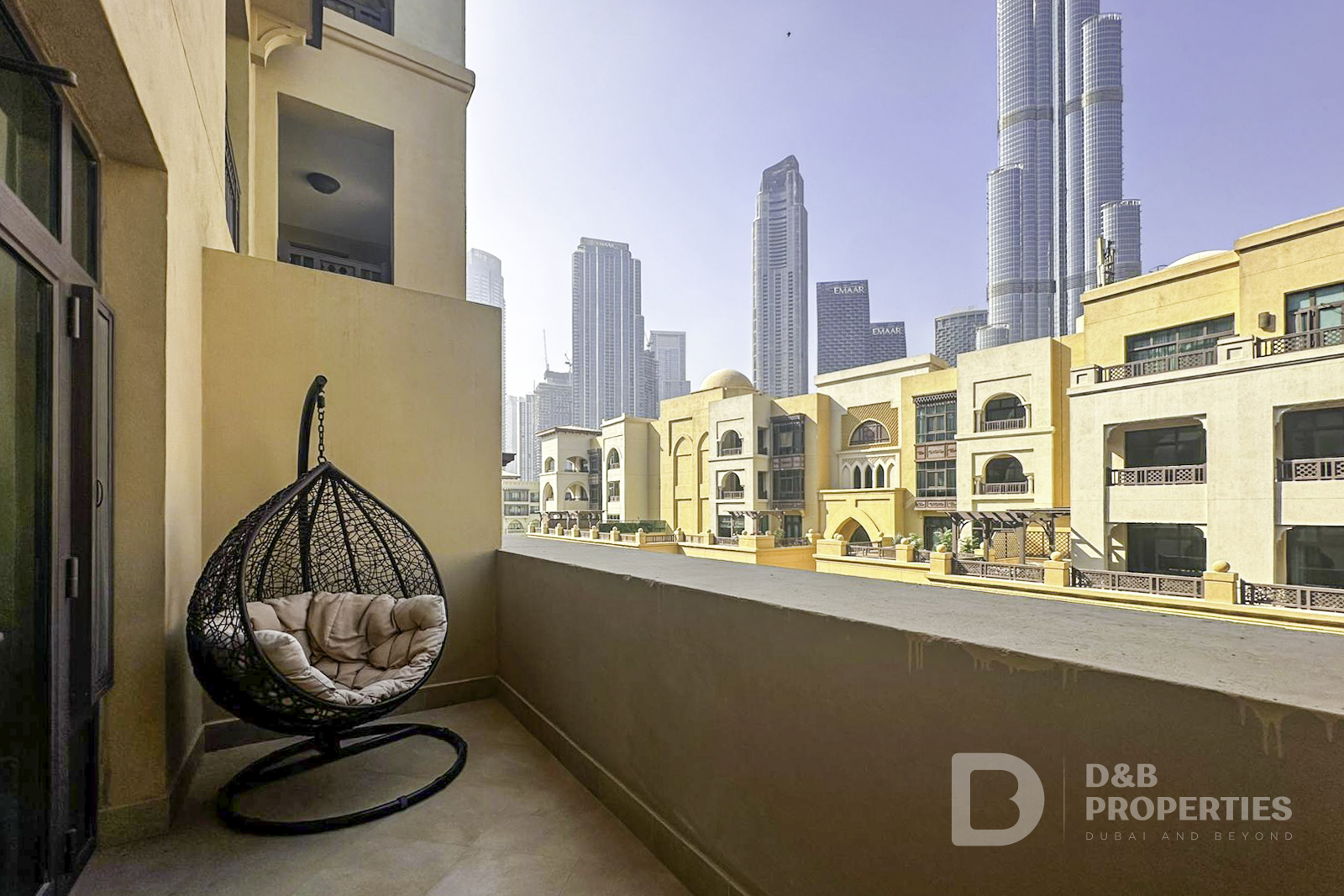 Burj Khalifa View | Upgraded | Furnished