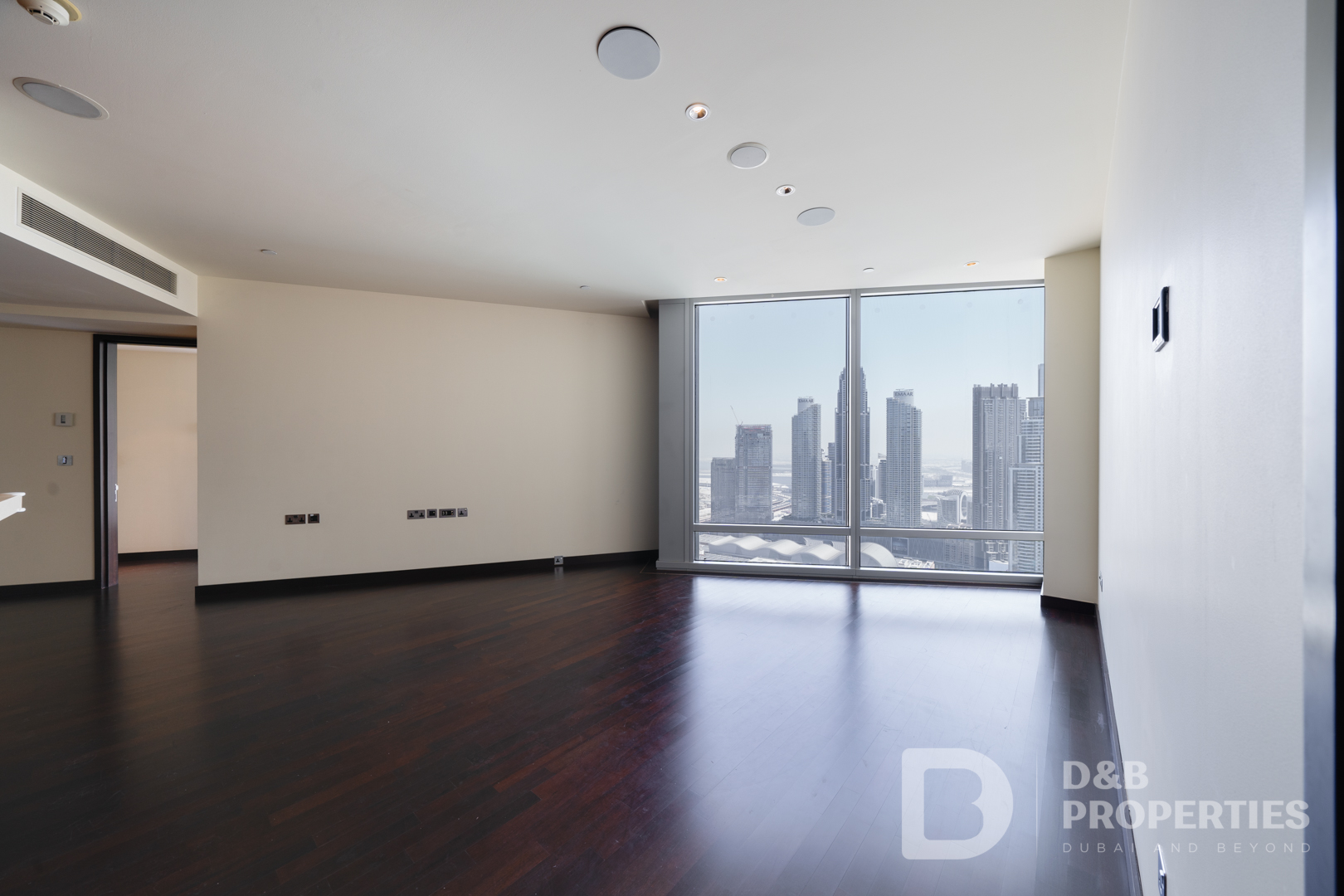 Fountain View | Spacious Storage | High Floor