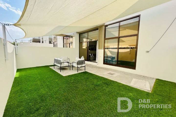 Vacant | Fully Furnished | Landscaped Garden