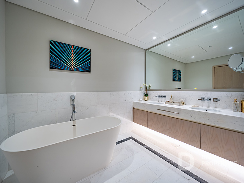 Stunning View | Luxury | Fully Upgraded