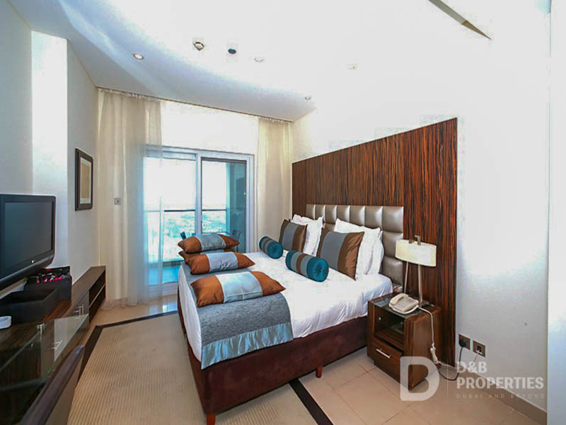 Hotel Amenities | Near Metro | Spacious