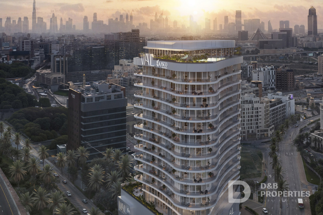 Palazzo and Water View | Spacious | Q4 2026