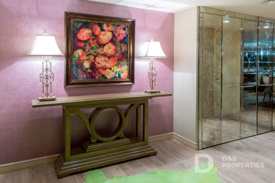 Burj Khalifa View | Elegantly Furnish | Maid Room