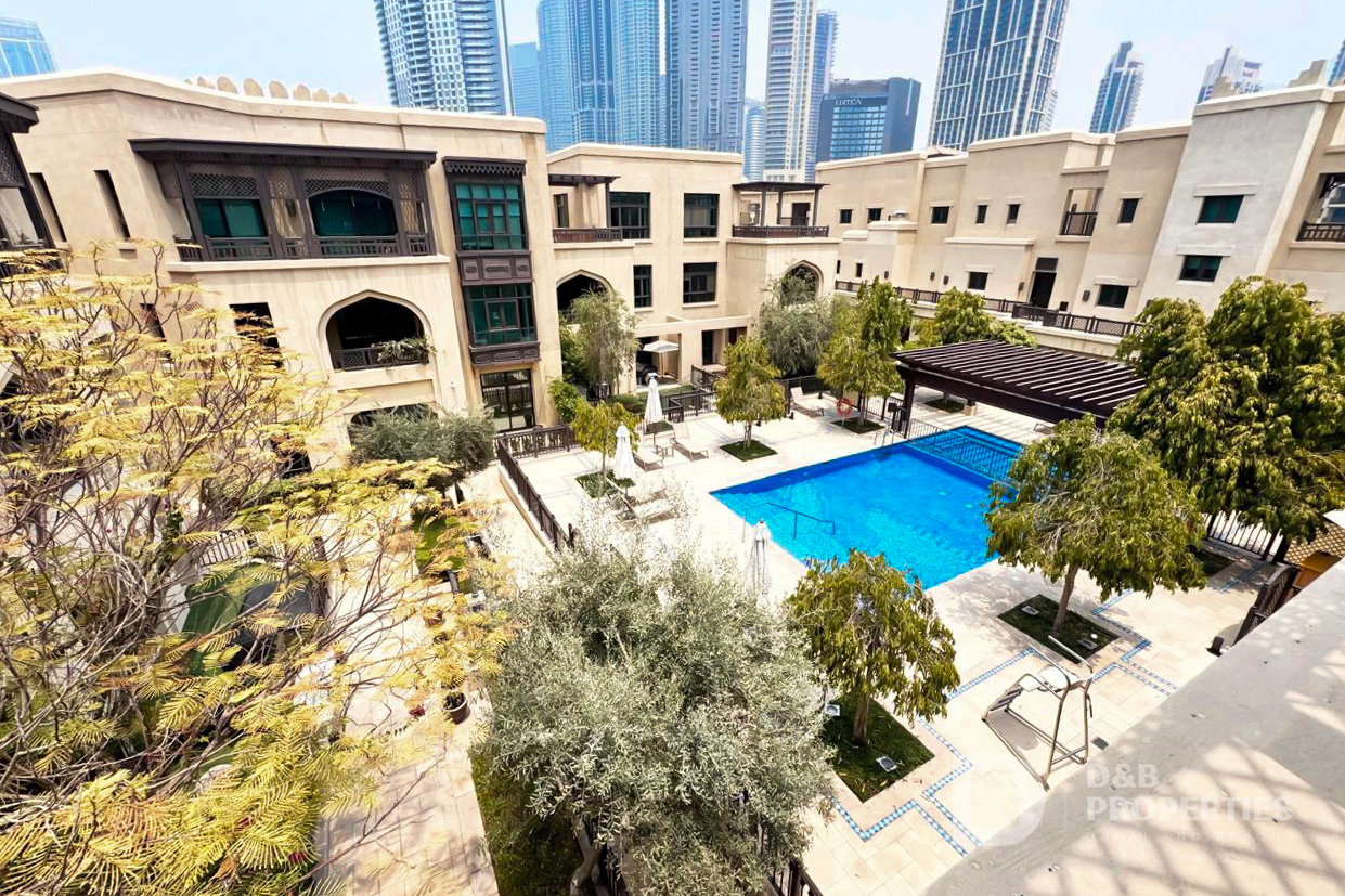 Burj Khalifa View | Souk Al Bahr | Study