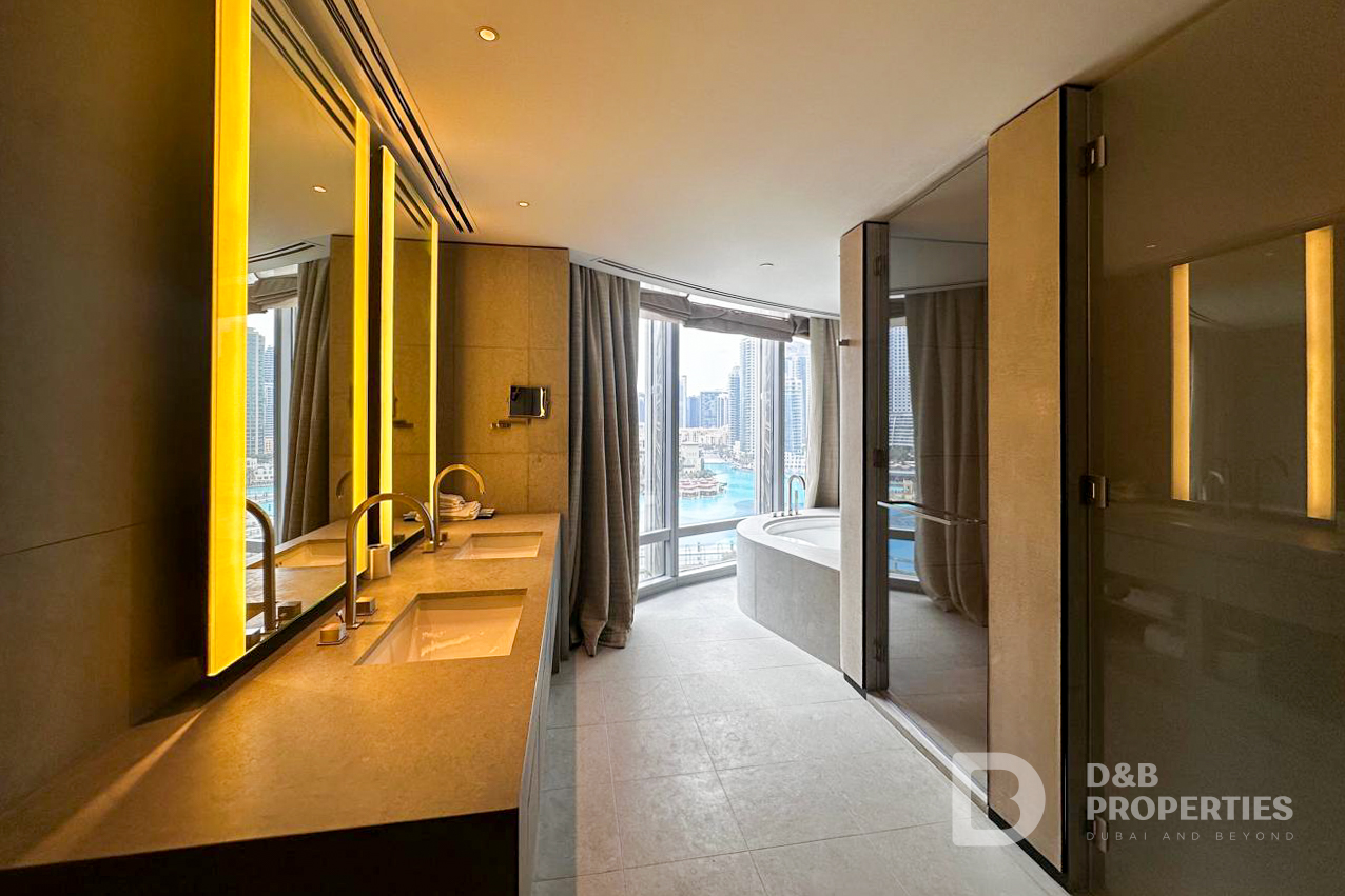 Full Fountain View | Luxurious | Vacant | Big Size