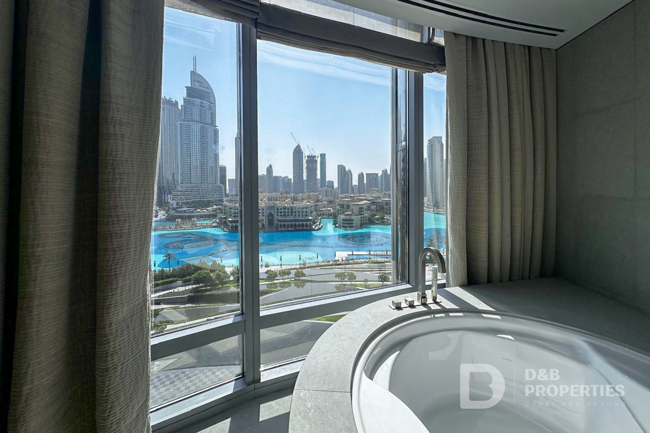 Full Fountain View | Luxurious | Vacant | Big Size