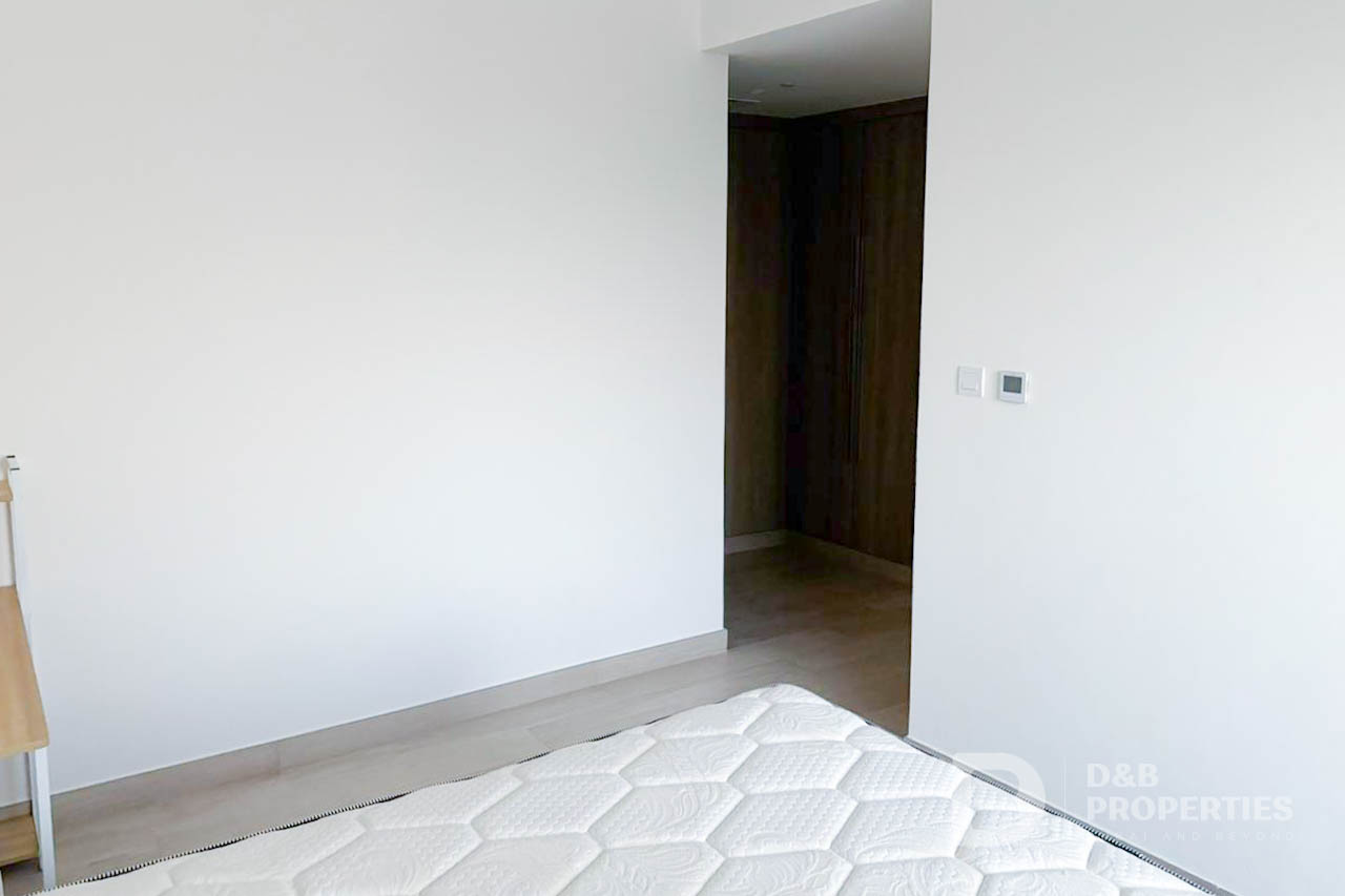 Community View | Spacious and Bright | Modern