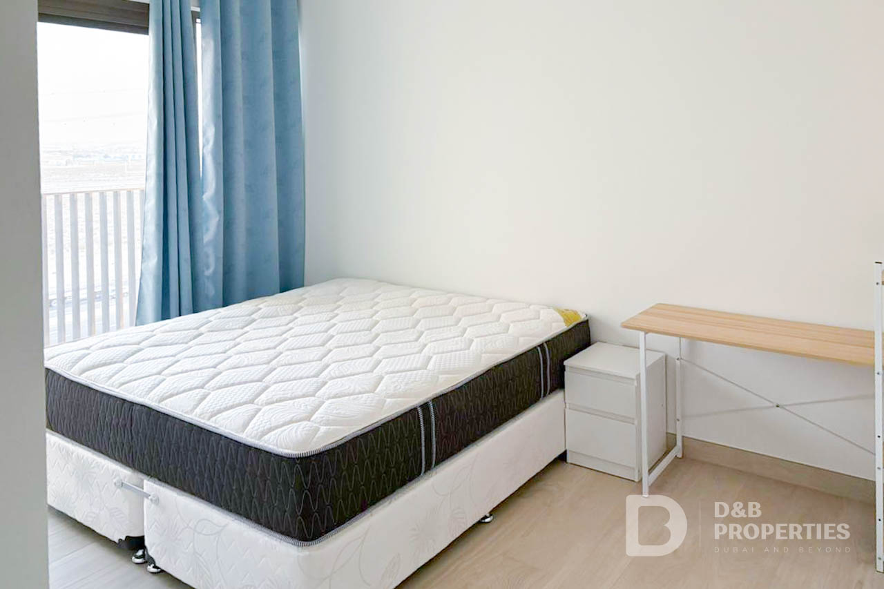 Community View | Spacious and Bright | Modern