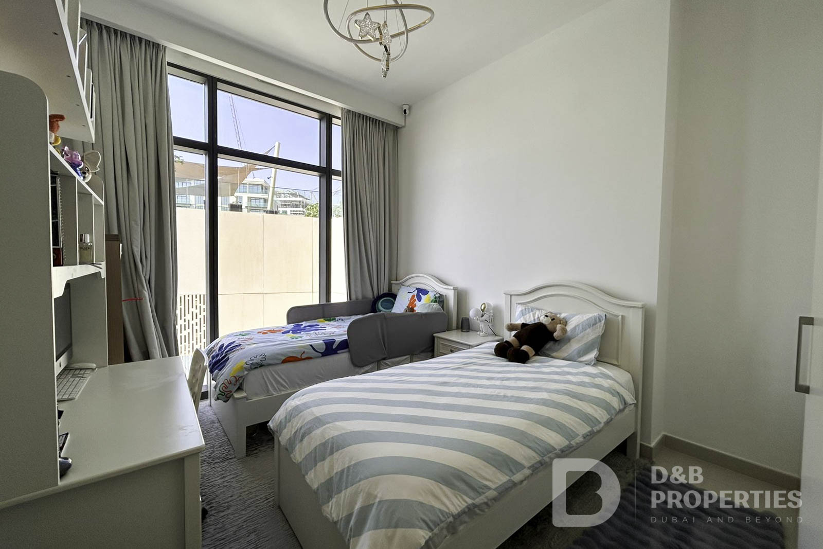 Full Canal View | Big Layout | Prime Location