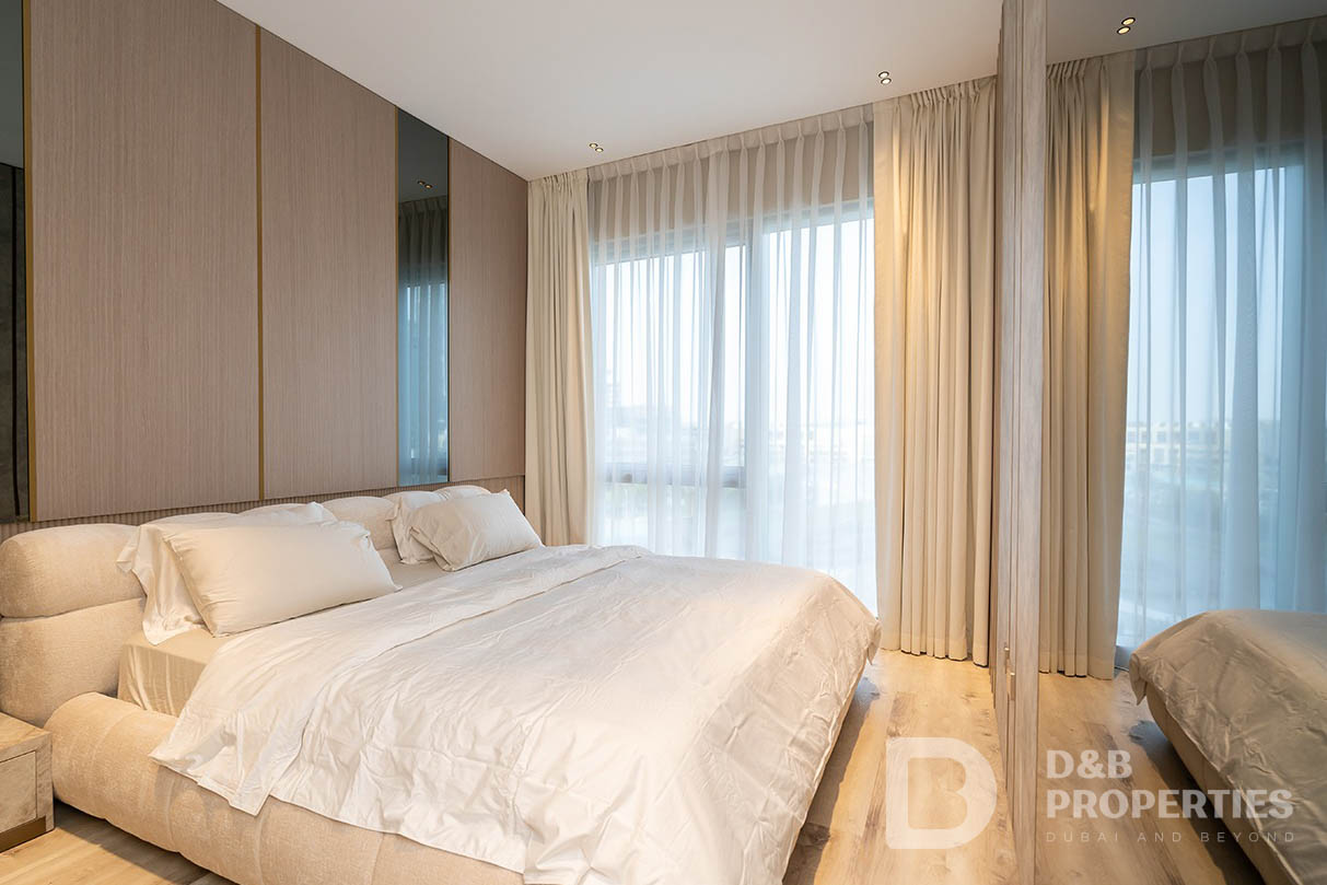 Burj Khalifa View | Furnished | Prime Location