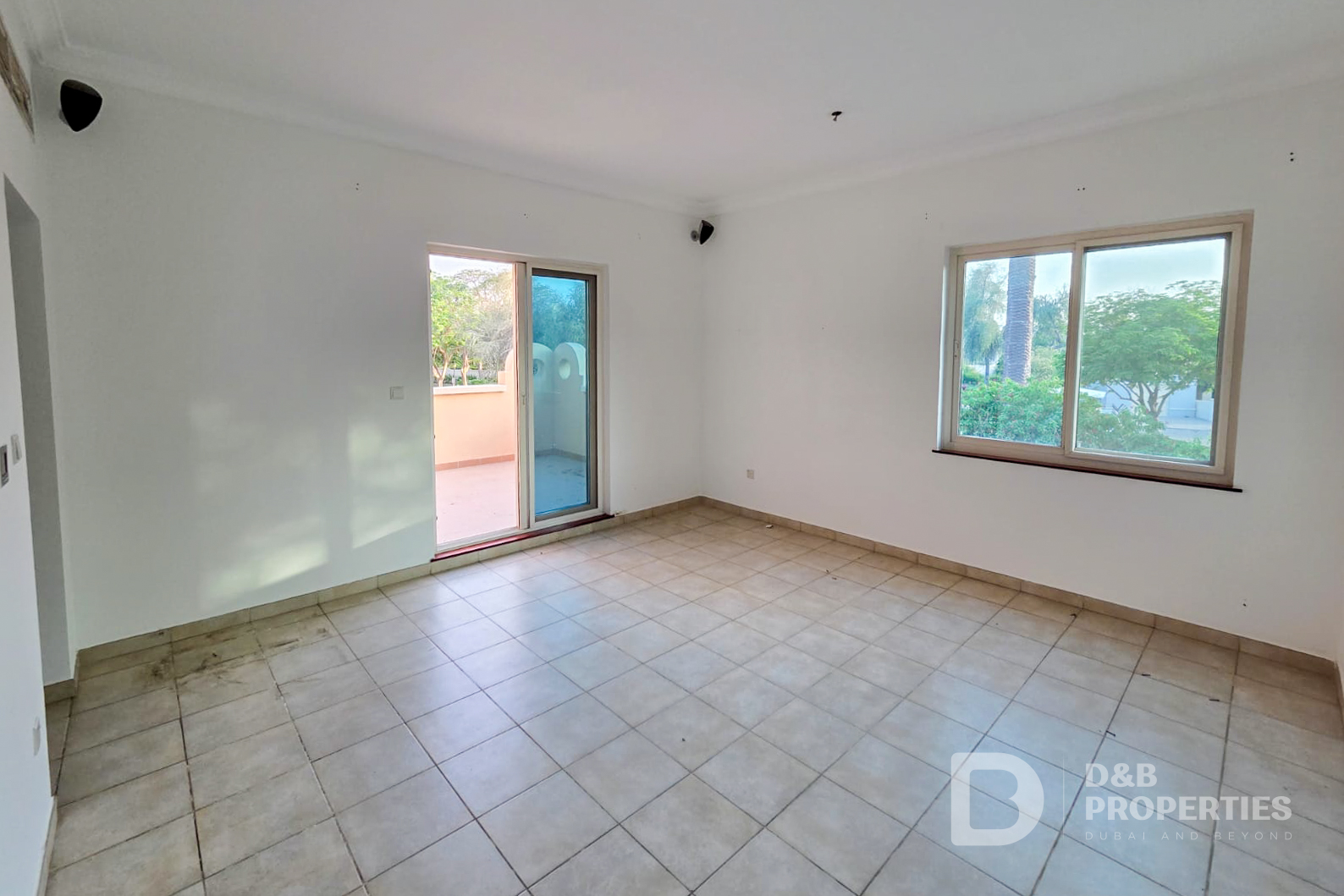 Vacant | Corner Villa | Large Plot | Type C2
