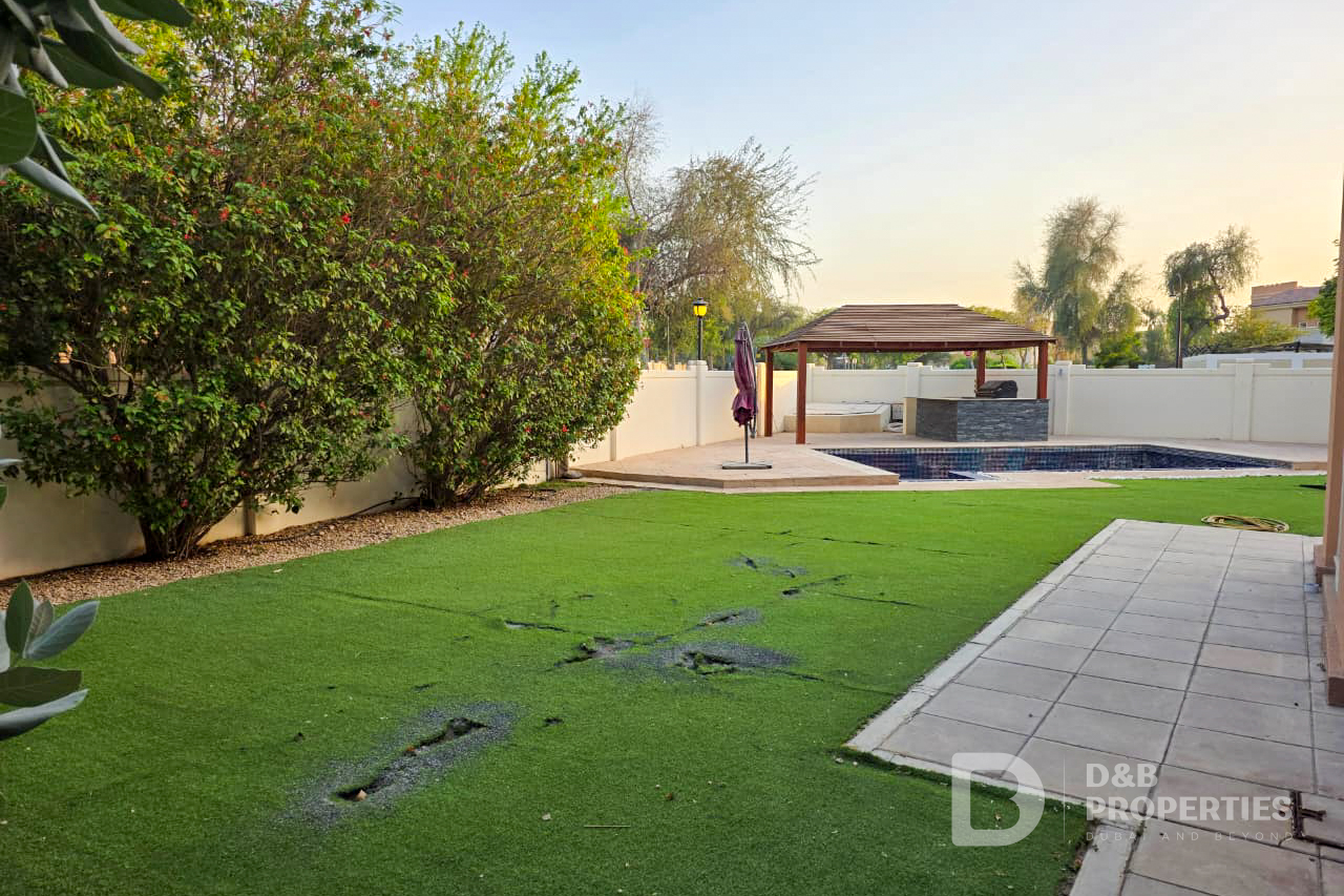Vacant | Corner Villa | Large Plot | Type C2